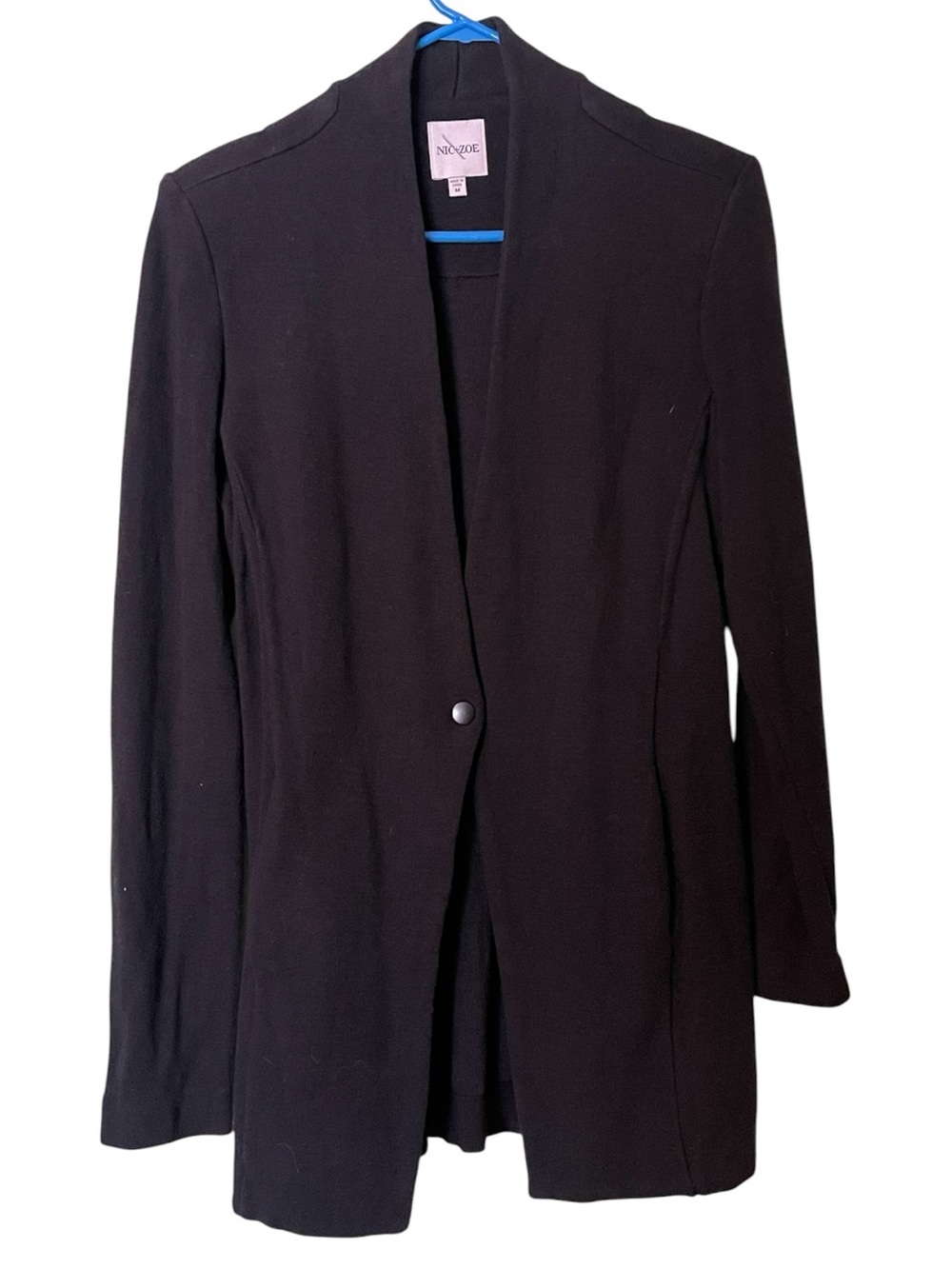 NIC + ZOE collarless single button knit blazer. Size medium GUC